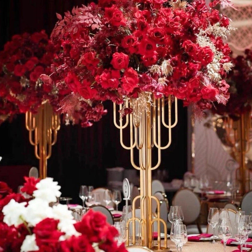 Elegant Gold Metal Wedding Dining Table Centerpiece