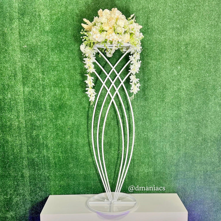 Wedding Table Geometric Centerpieces 40" Tall
