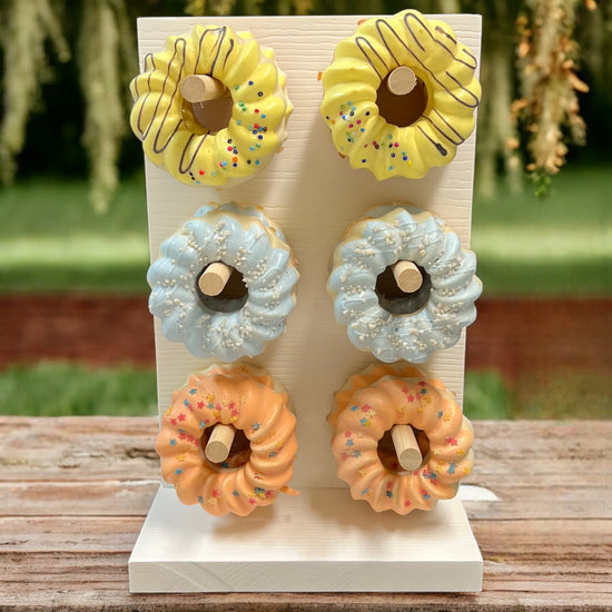 White Donut Stand Towers: Doughnut Display, Dessert Holder - Décor Maniacs