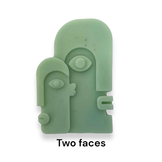 Abstract Faces Soy Lemonite Scented Candle