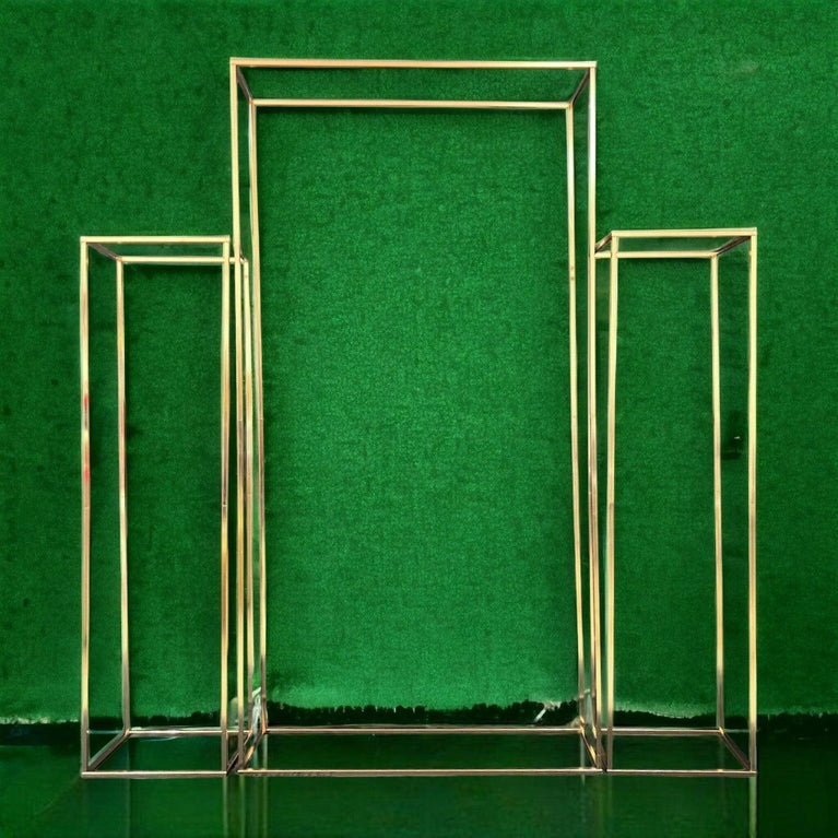 Gold Square Wedding Backdrop Stands 3-Piece - Décor Maniacs