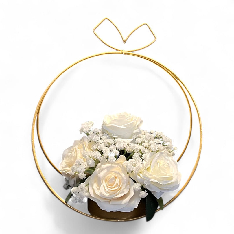 Hoop Floral Centerpiece For Simple Wedding Table Decoration