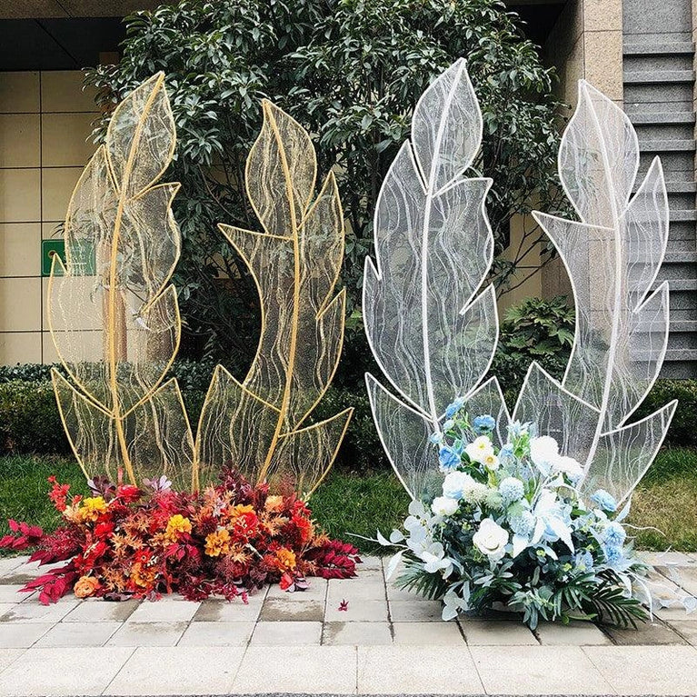 Laced Metal Feather Wedding Arch Backdrop Props - Décor Maniacs