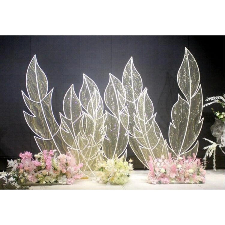 Laced Metal Feather Wedding Arch Backdrop Props - Décor Maniacs