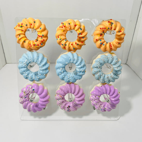 Acrylic Donut Wall Stand - 12" Dessert Holder