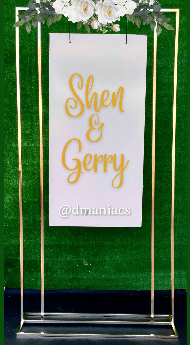 Shiny Gold Square Wedding Welcome Sign Backdrop - Décor Maniacs