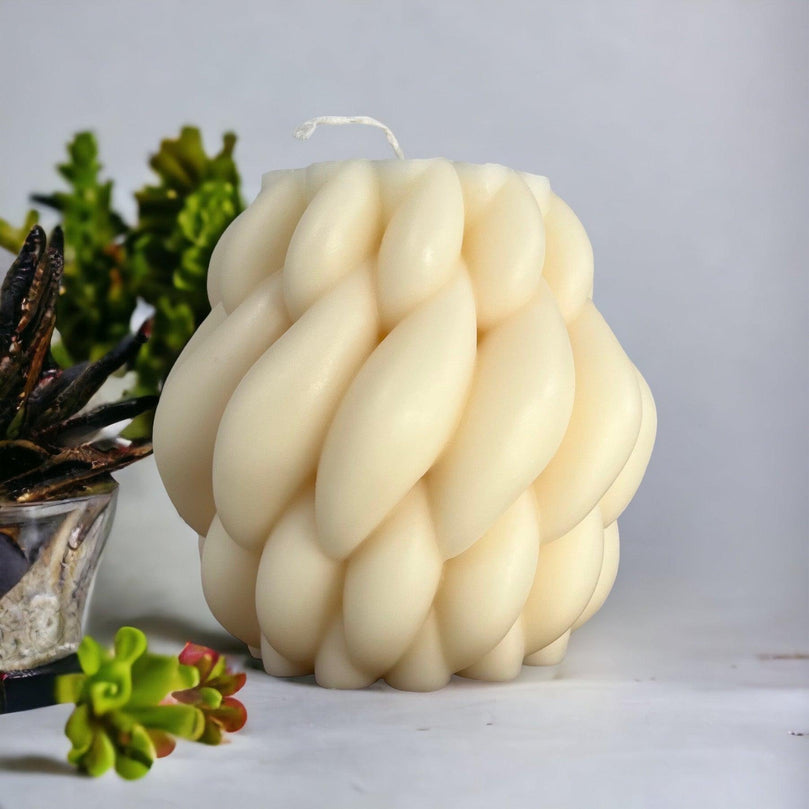 Large Woven 25oz Soy Wax Scented Glim Candles - Décor Maniacs