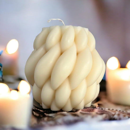 Large Woven 25oz Soy Wax Scented Glim Candles - Décor Maniacs