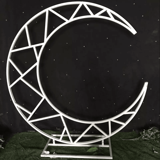 Crescent Half Moon Wedding Arch Backdrop - Décor Maniacs