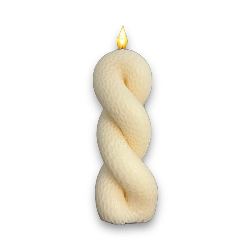 Twisted Rope Soy Scented Pillar Glim Candles - Décor Maniacs