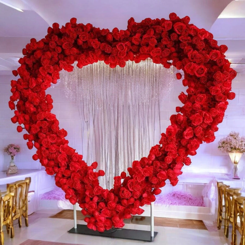 Heart-shaped Aluminum Wedding Arch: Shape of Love Backdrop Stand